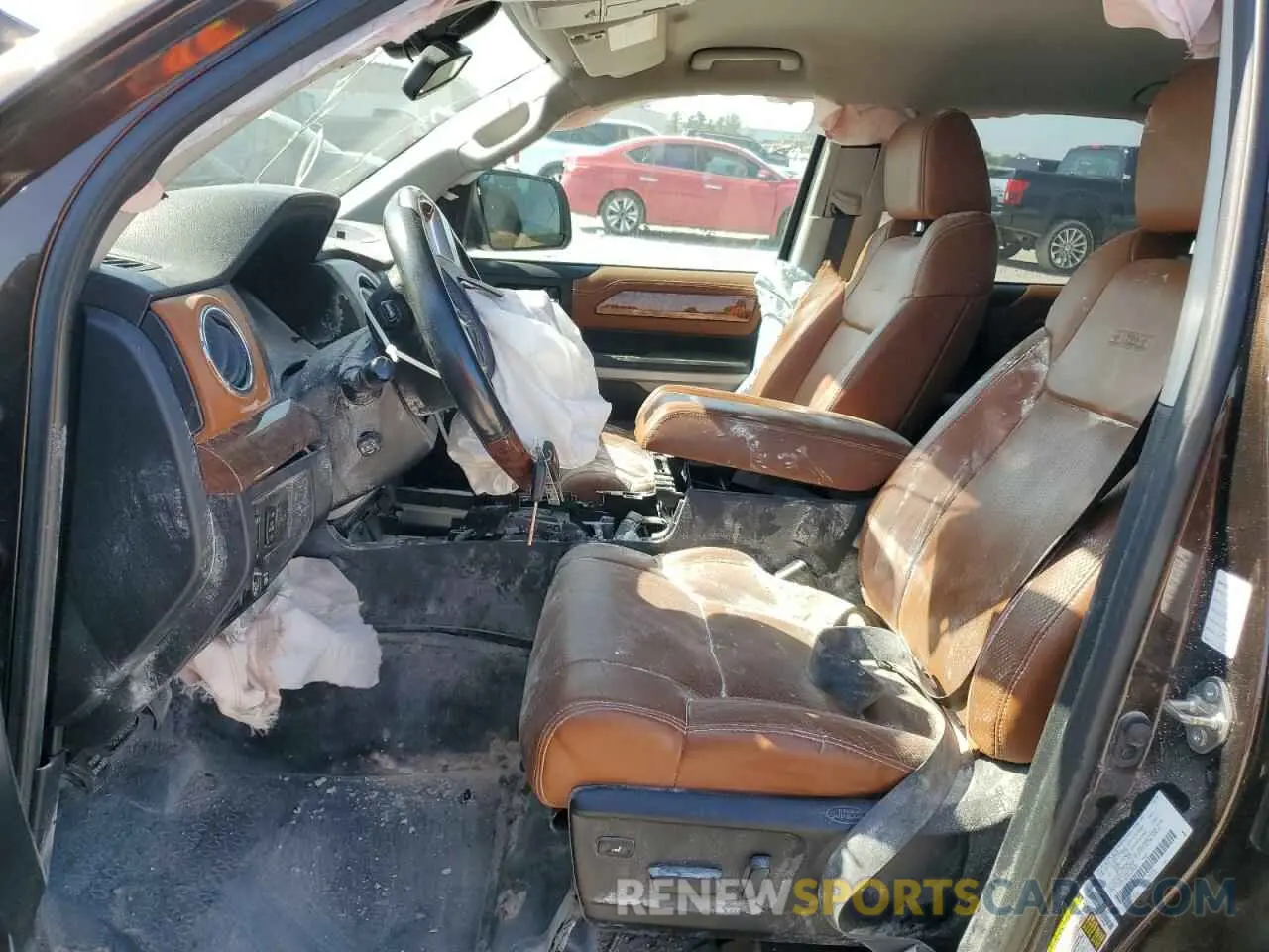7 fotografías del automóvil dañado 5TFGY5F16KX248932 TOYOTA TUNDRA 2019