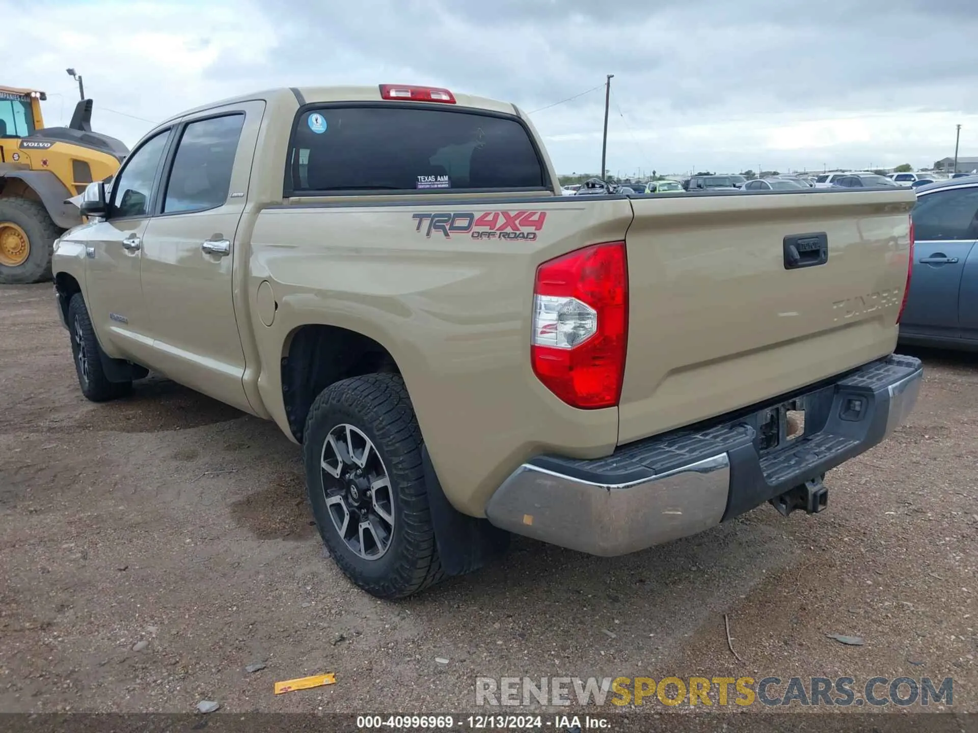 3 fotografías del automóvil dañado 5TFHY5F12KX837514 TOYOTA TUNDRA 2019