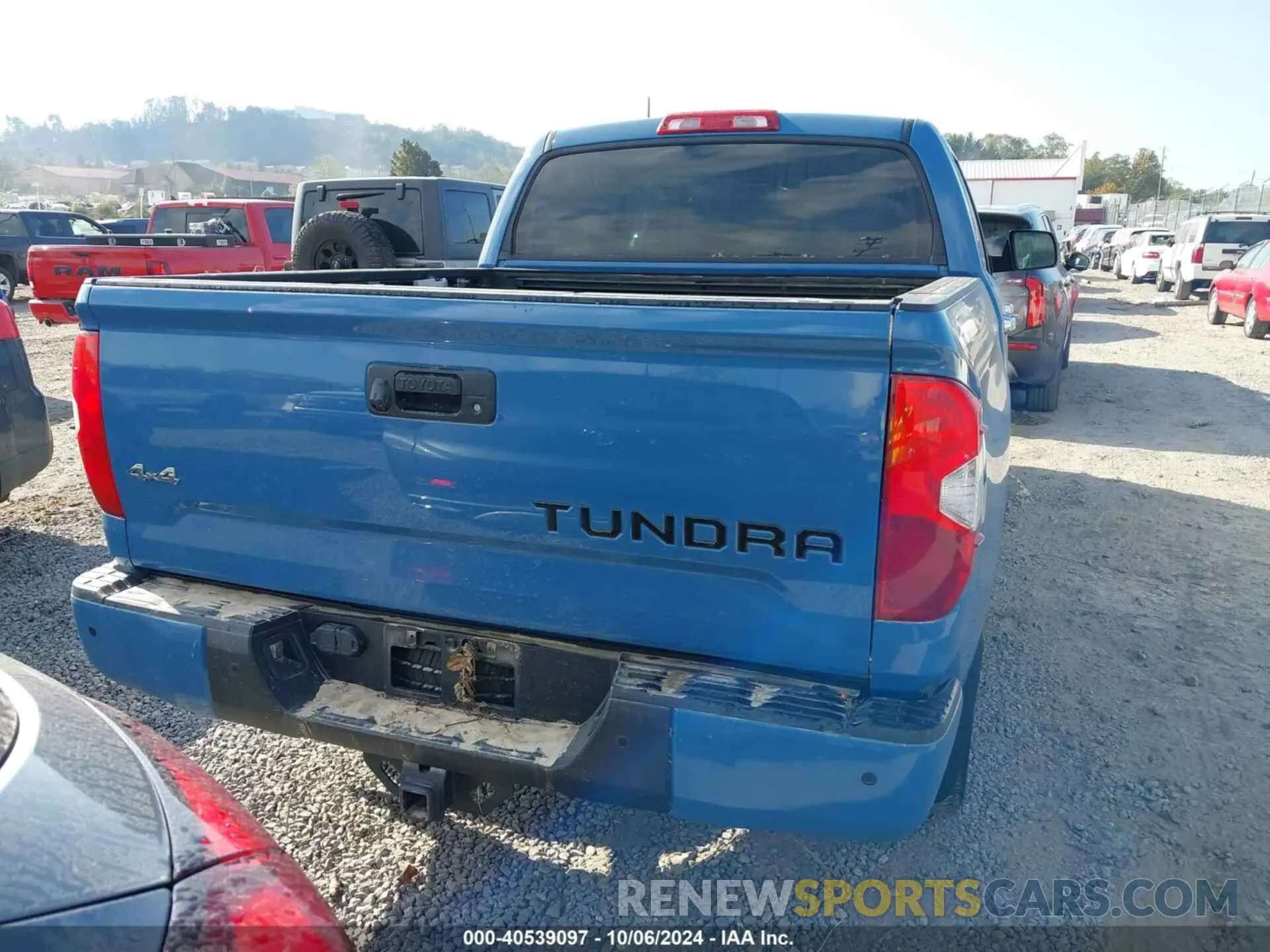 16 fotografías del automóvil dañado 5TFHY5F17KX794210 TOYOTA TUNDRA 2019