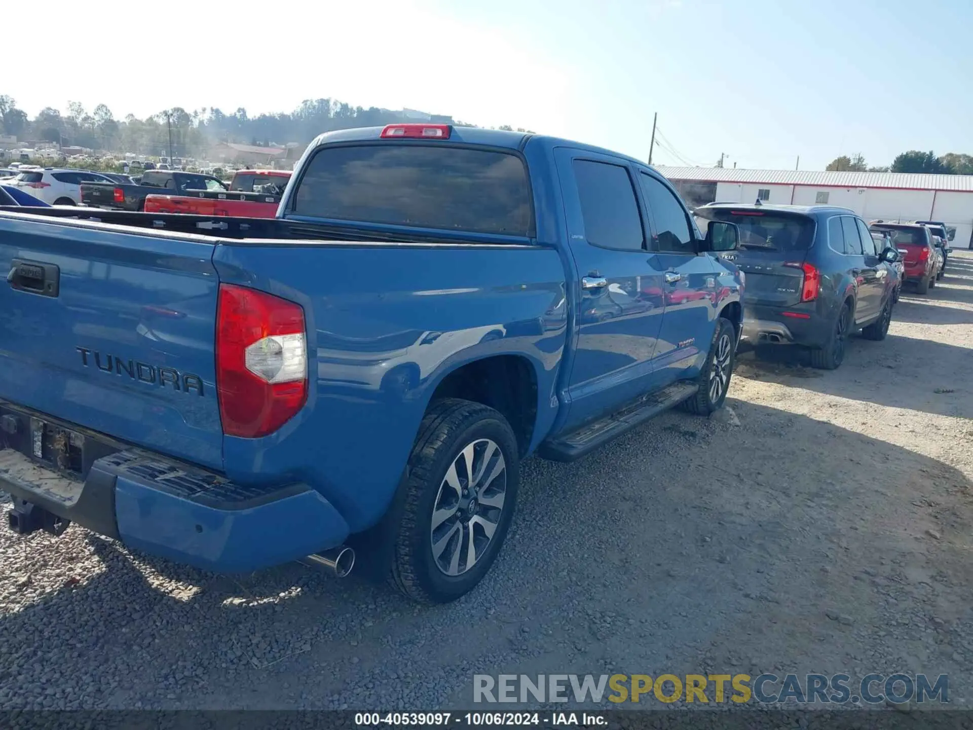 4 fotografías del automóvil dañado 5TFHY5F17KX794210 TOYOTA TUNDRA 2019