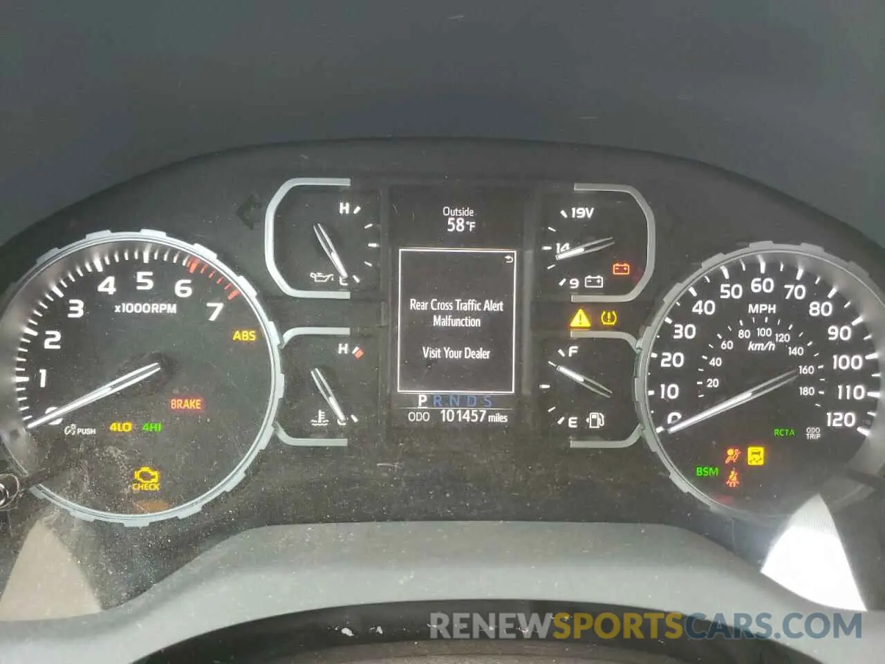 9 fotografías del automóvil dañado 5TFHY5F17KX857306 TOYOTA TUNDRA 2019