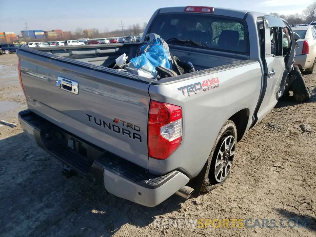 4 fotografías del automóvil dañado 5TFHY5F18KX815128 TOYOTA TUNDRA 2019