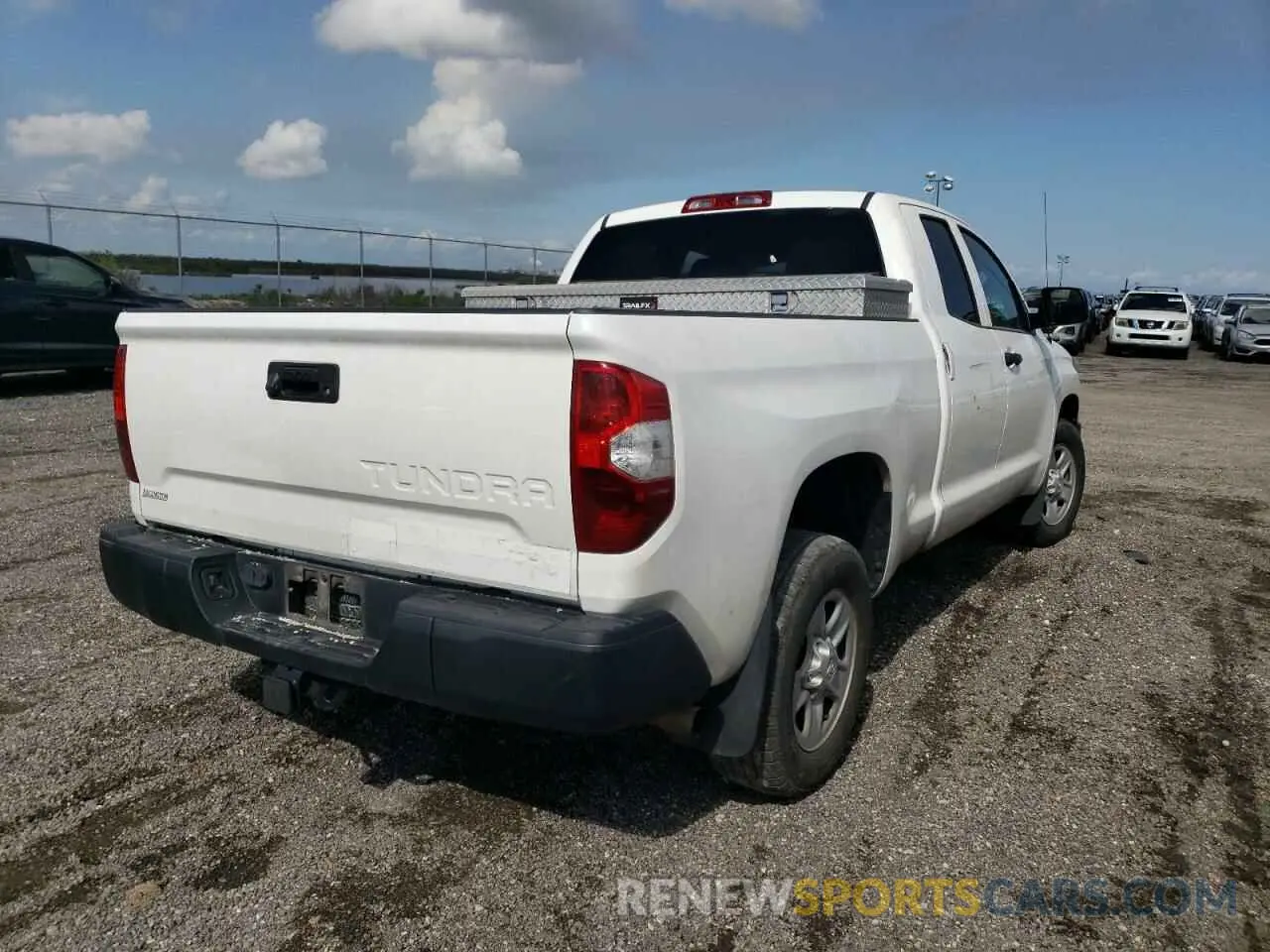 4 fotografías del automóvil dañado 5TFRM5F13KX138912 TOYOTA TUNDRA 2019
