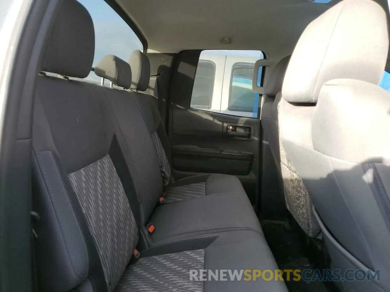 6 fotografías del automóvil dañado 5TFRM5F13KX138912 TOYOTA TUNDRA 2019