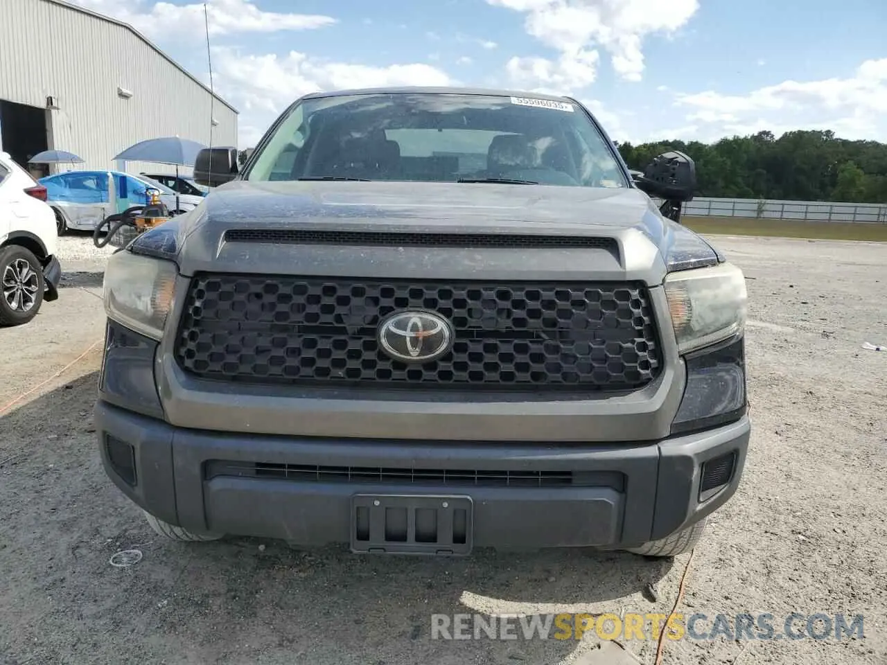 5 fotografías del automóvil dañado 5TFRM5F14KX139454 TOYOTA TUNDRA 2019