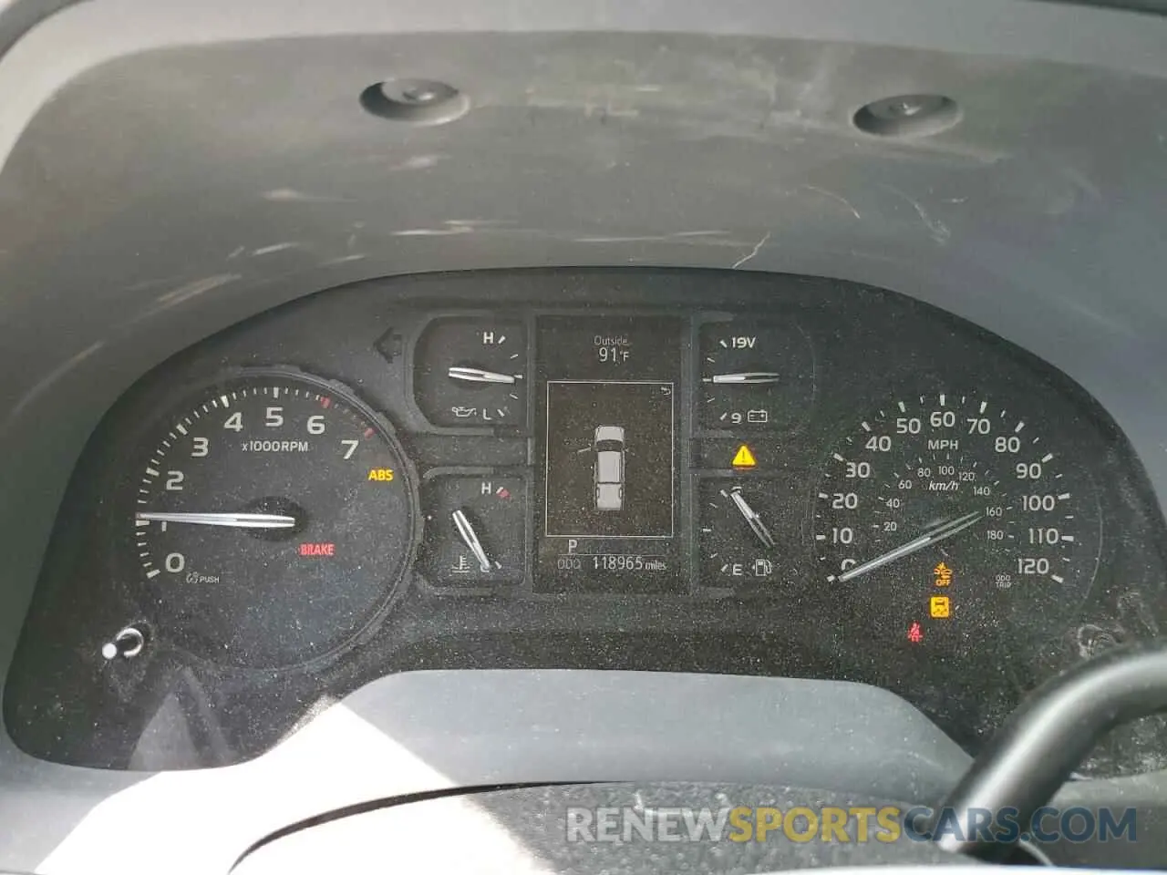 9 fotografías del automóvil dañado 5TFRM5F14KX139454 TOYOTA TUNDRA 2019