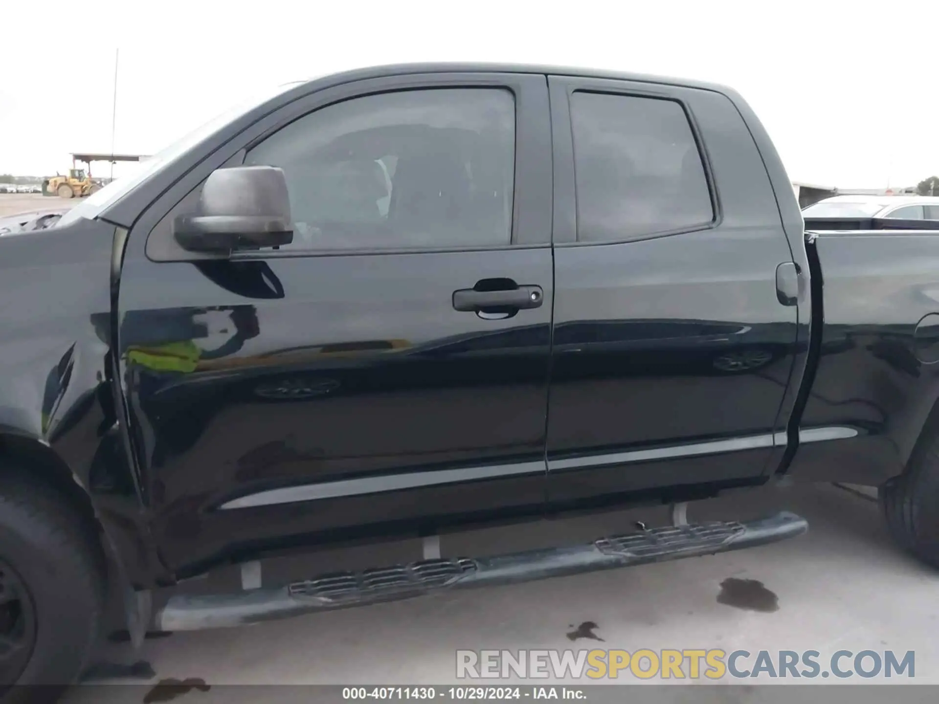15 fotografías del automóvil dañado 5TFRM5F17KX139805 TOYOTA TUNDRA 2019