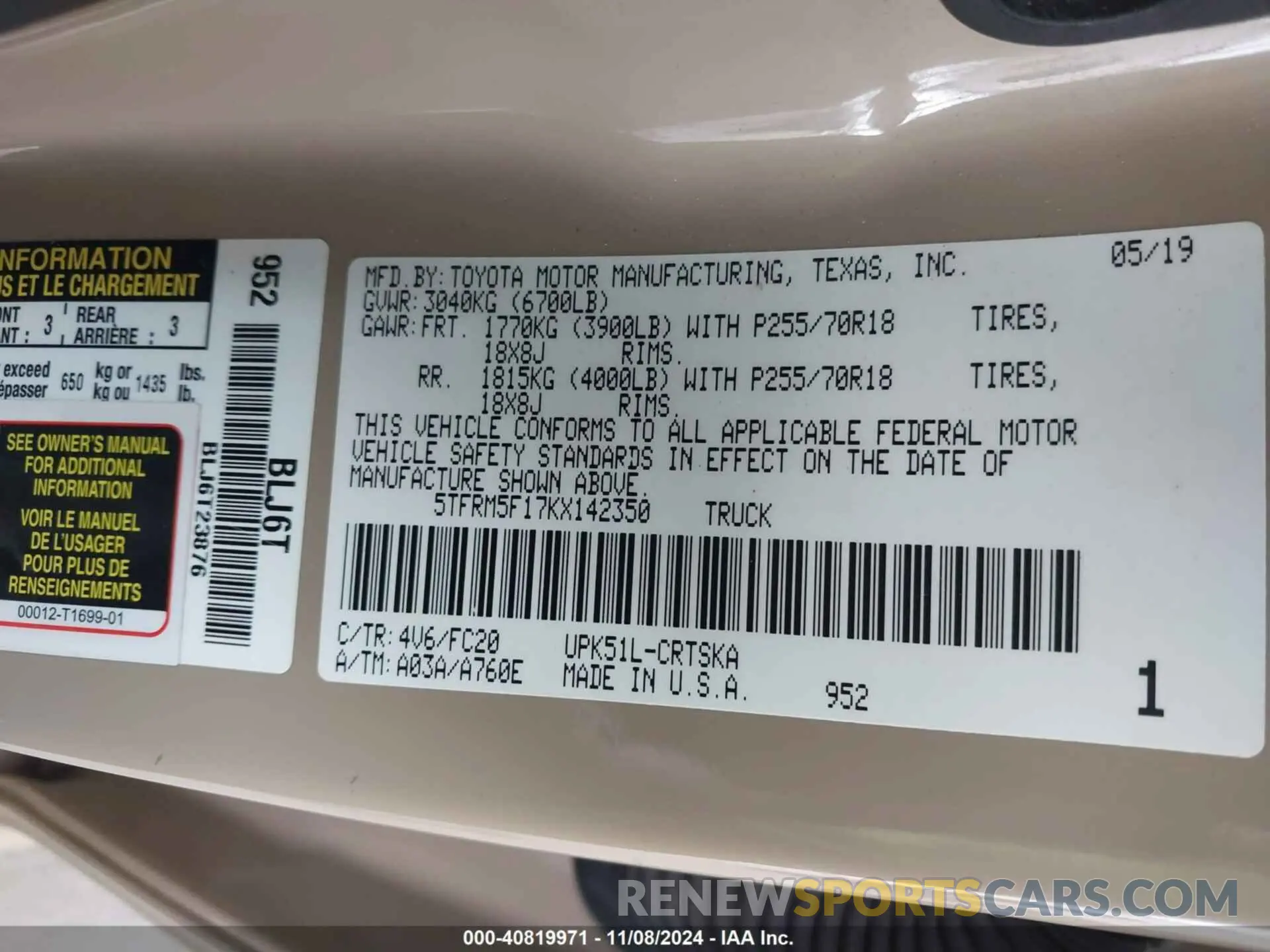 9 fotografías del automóvil dañado 5TFRM5F17KX142350 TOYOTA TUNDRA 2019
