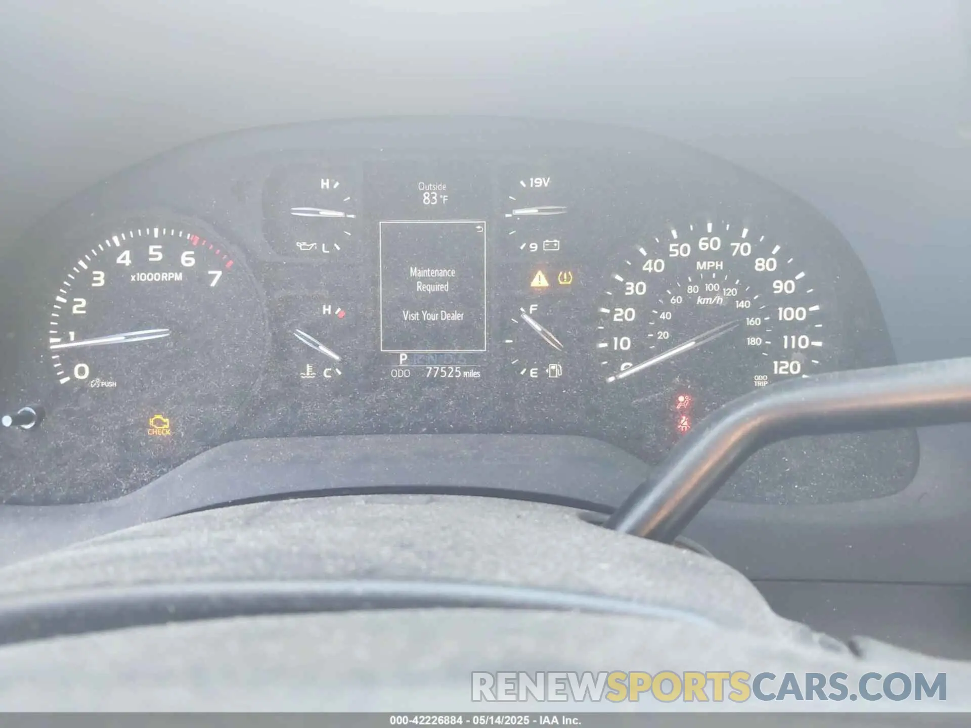 7 fotografías del automóvil dañado 5TFRM5F1XKX144965 TOYOTA TUNDRA 2019