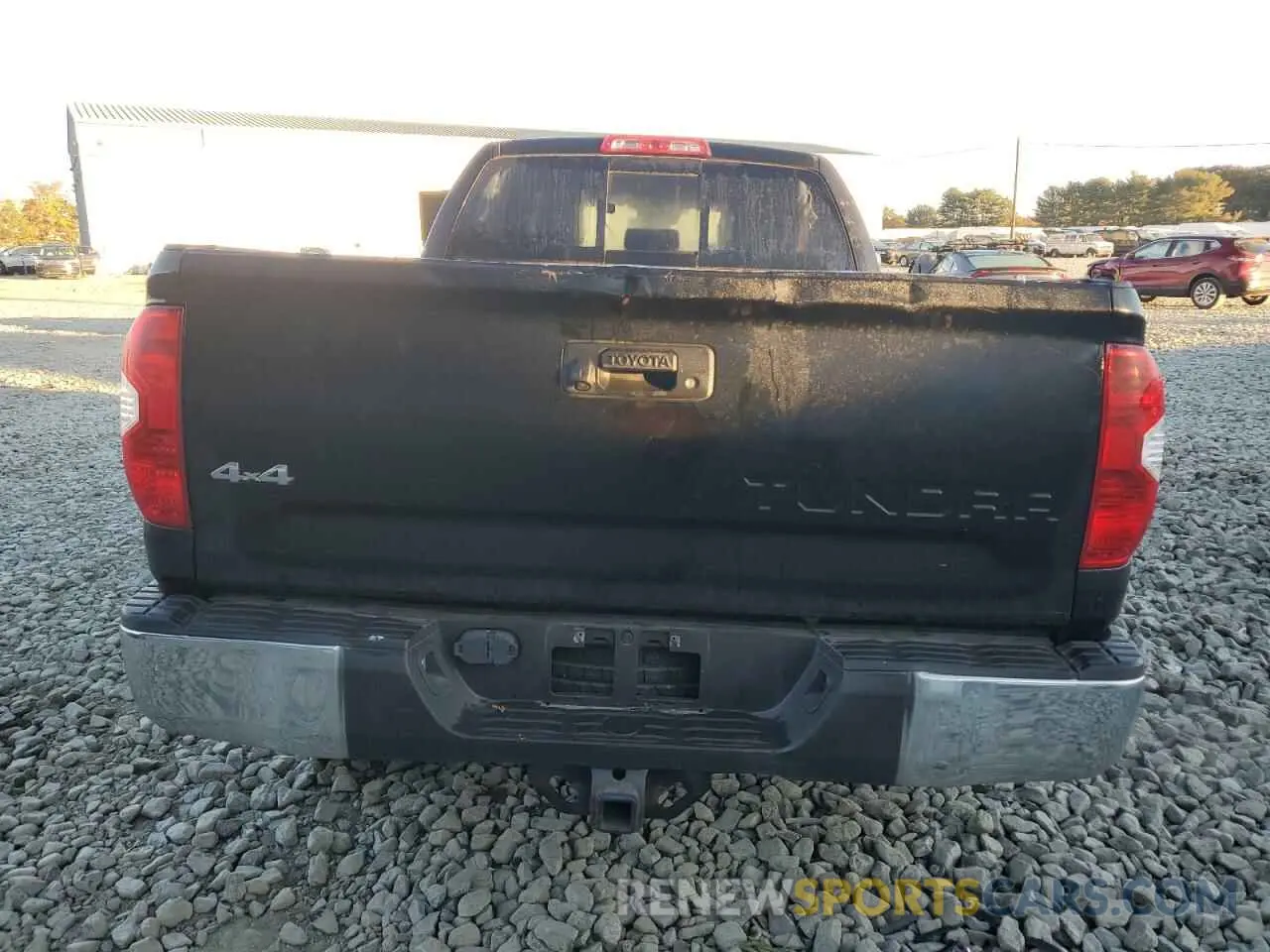6 fotografías del automóvil dañado 5TFUM5F18KX083271 TOYOTA TUNDRA 2019