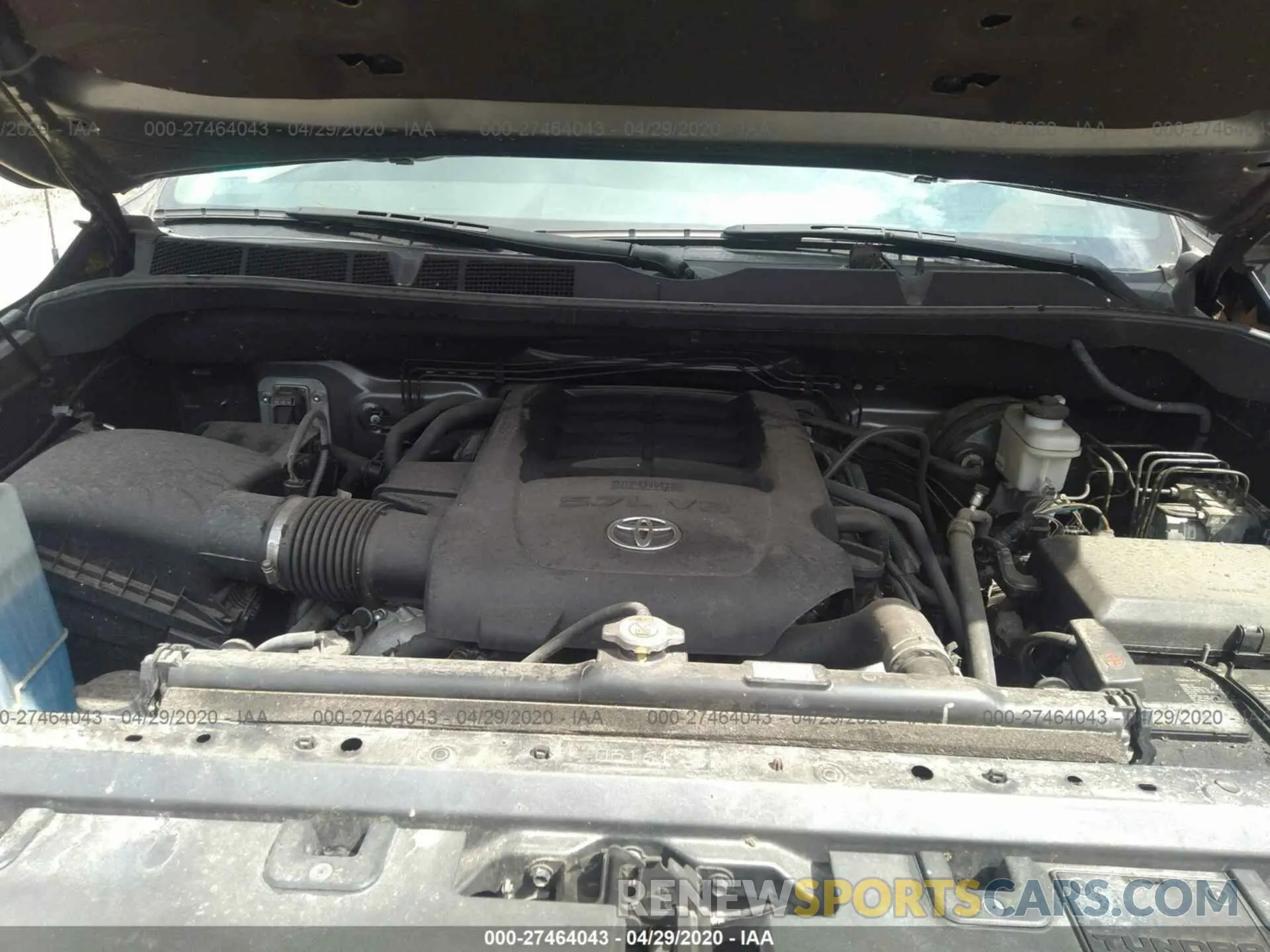 10 fotografías del automóvil dañado 5TFUW5F13KX799828 TOYOTA TUNDRA 2019