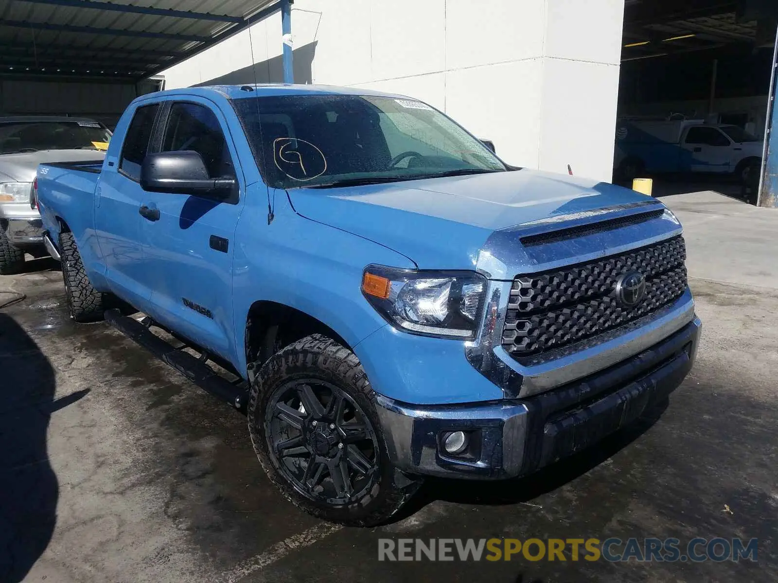 1 fotografías del automóvil dañado 5TFUW5F13KX861812 TOYOTA TUNDRA 2019