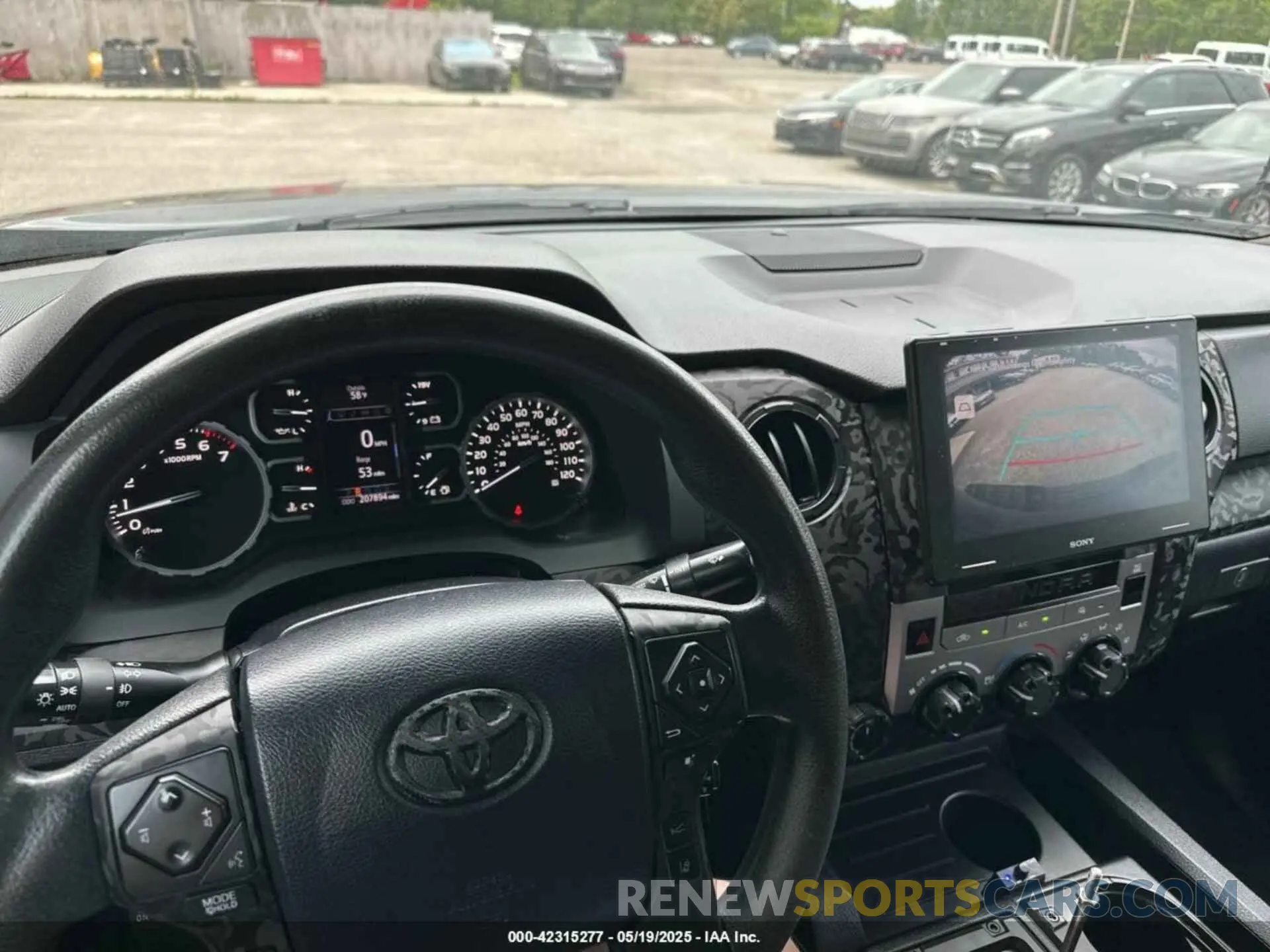 7 fotografías del automóvil dañado 5TFUY5F13KX815620 TOYOTA TUNDRA 2019