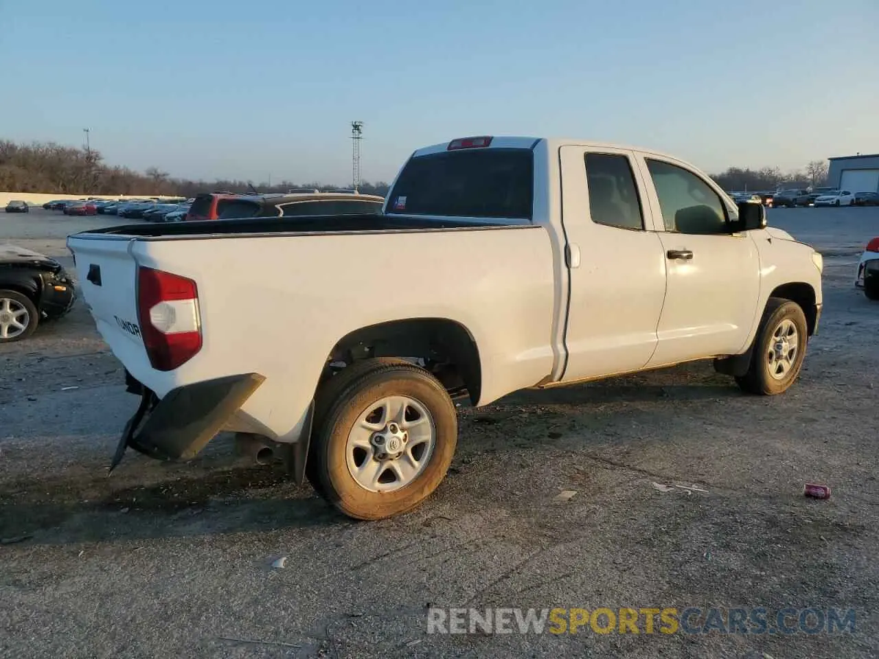 3 fotografías del automóvil dañado 5TFUY5F14KX789836 TOYOTA TUNDRA 2019