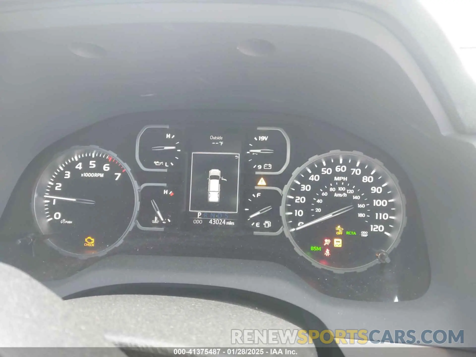 7 fotografías del automóvil dañado 5TFAY5F10LX924010 TOYOTA TUNDRA 2020