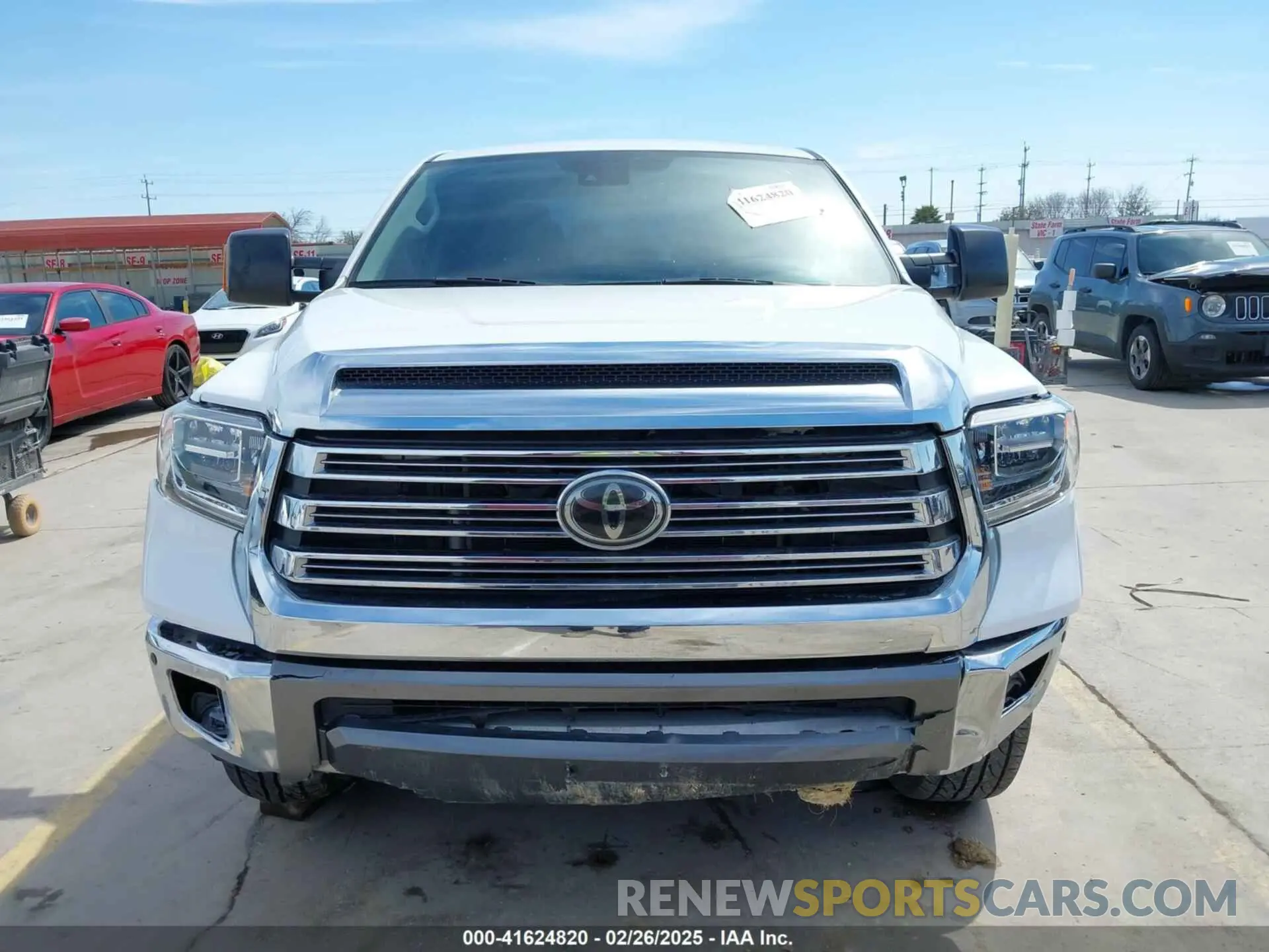 12 fotografías del automóvil dañado 5TFAY5F12LX889695 TOYOTA TUNDRA 2020