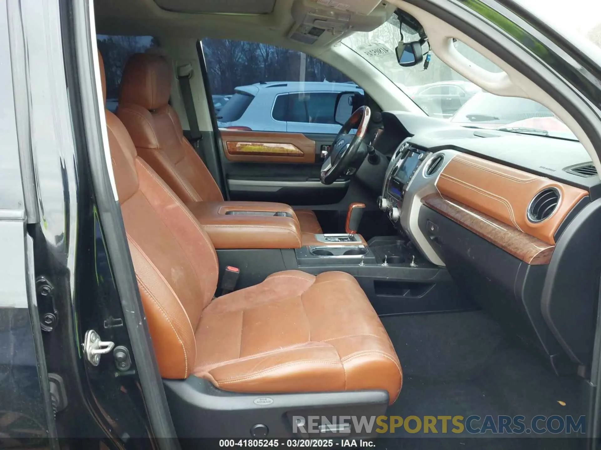 5 fotografías del automóvil dañado 5TFAY5F13LX887440 TOYOTA TUNDRA 2020