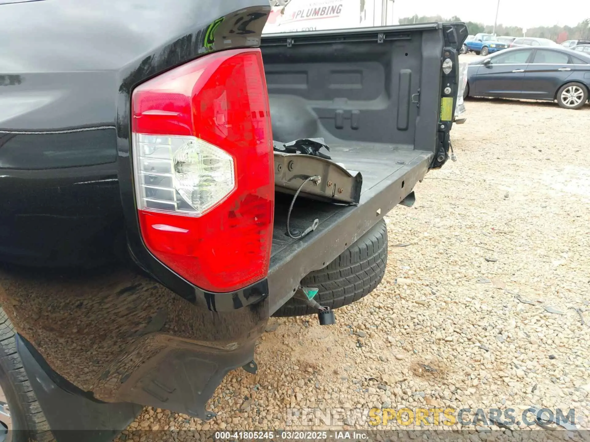6 fotografías del automóvil dañado 5TFAY5F13LX887440 TOYOTA TUNDRA 2020