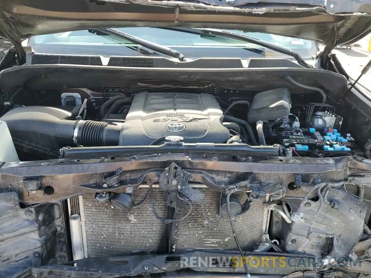 11 fotografías del automóvil dañado 5TFAY5F14LX934460 TOYOTA TUNDRA 2020