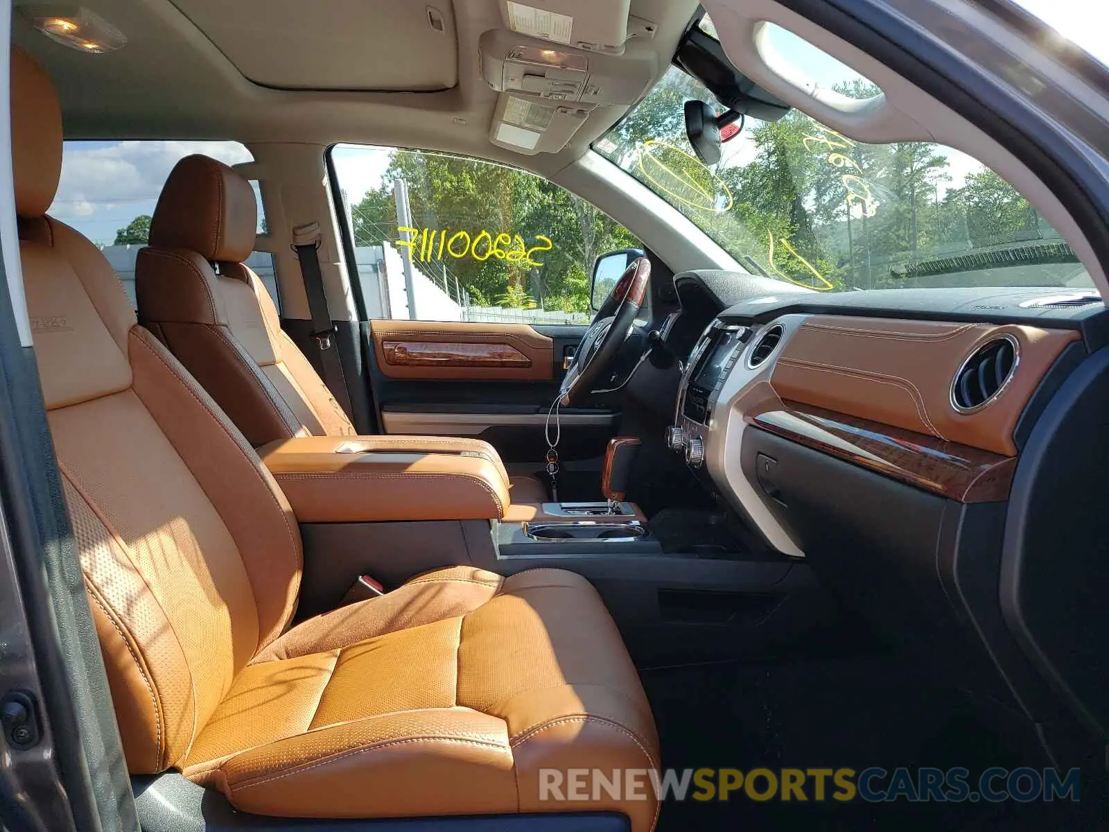 5 fotografías del automóvil dañado 5TFAY5F15LX917764 TOYOTA TUNDRA 2020