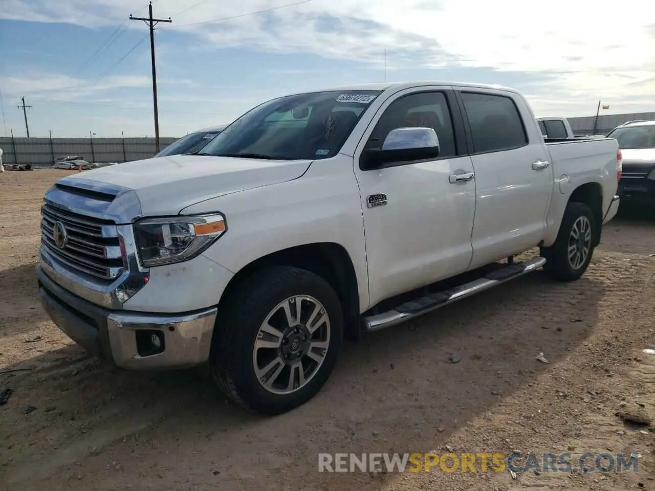 2 fotografías del automóvil dañado 5TFAY5F16LX925078 TOYOTA TUNDRA 2020