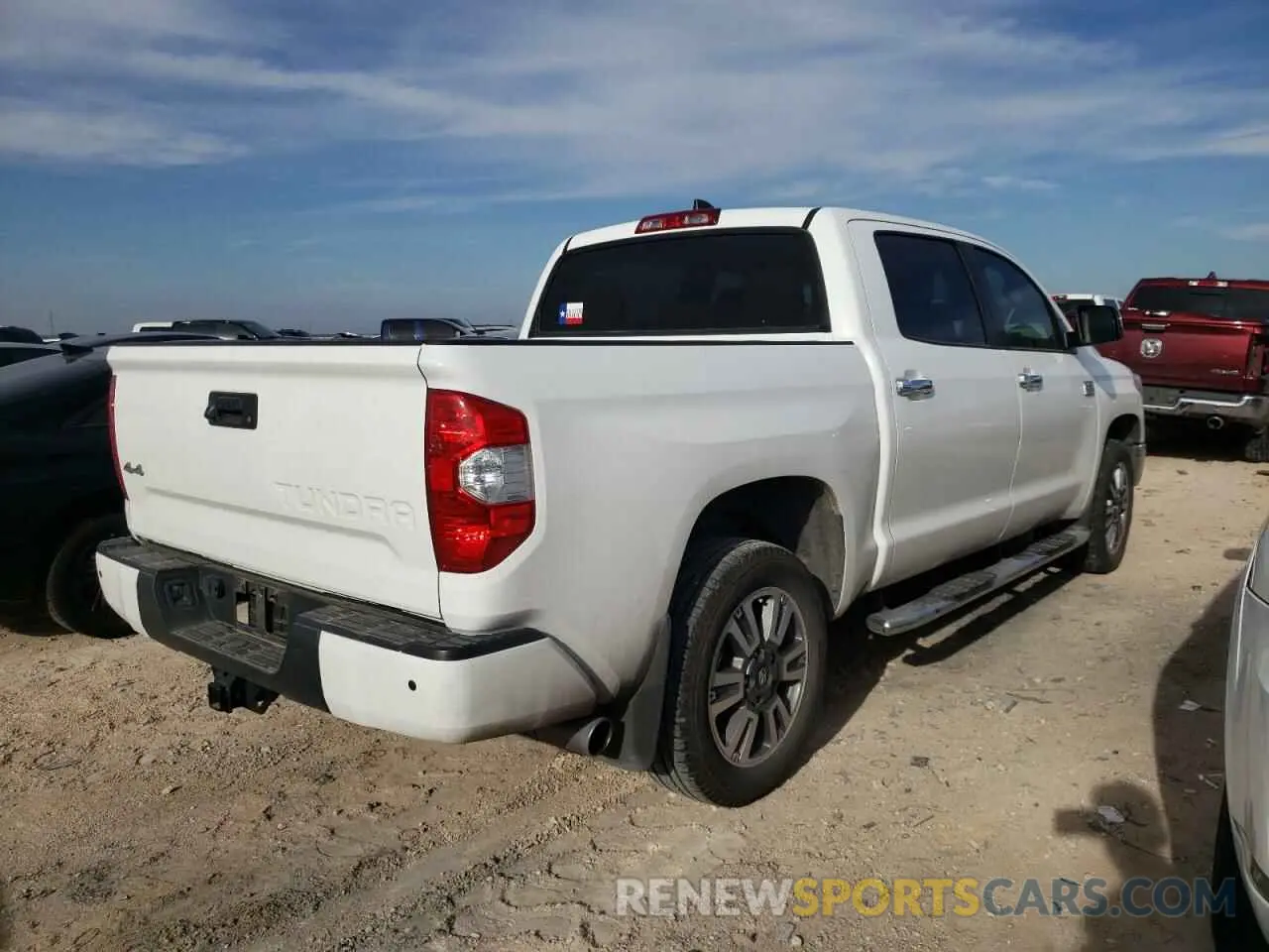 4 fotografías del automóvil dañado 5TFAY5F16LX925078 TOYOTA TUNDRA 2020