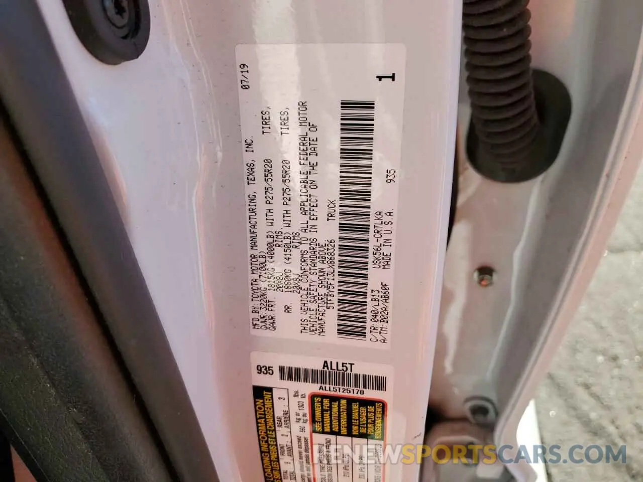 10 fotografías del automóvil dañado 5TFBY5F13LX868326 TOYOTA TUNDRA 2020