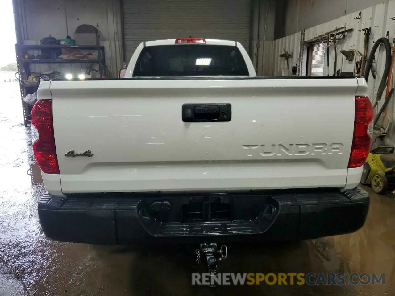 6 fotografías del automóvil dañado 5TFCY5F15LX026558 TOYOTA TUNDRA 2020