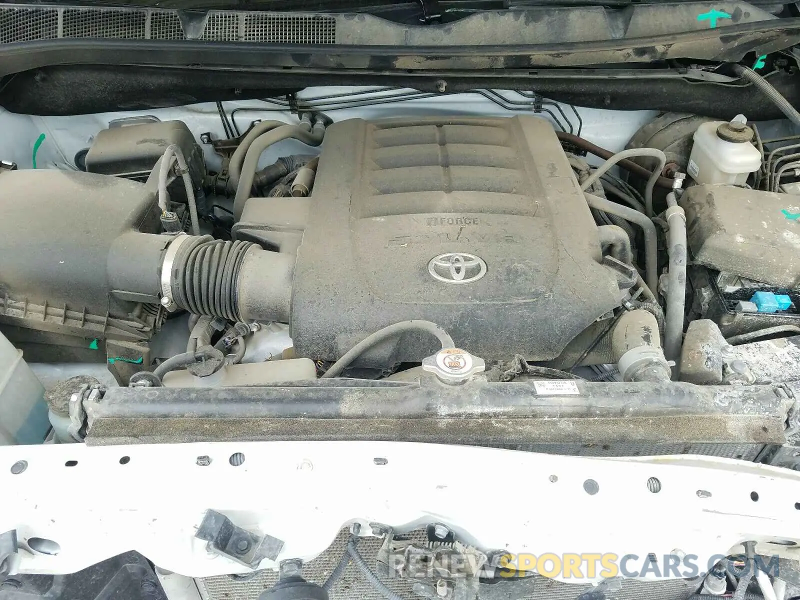 7 fotografías del automóvil dañado 5TFDY5F10LX904790 TOYOTA TUNDRA 2020