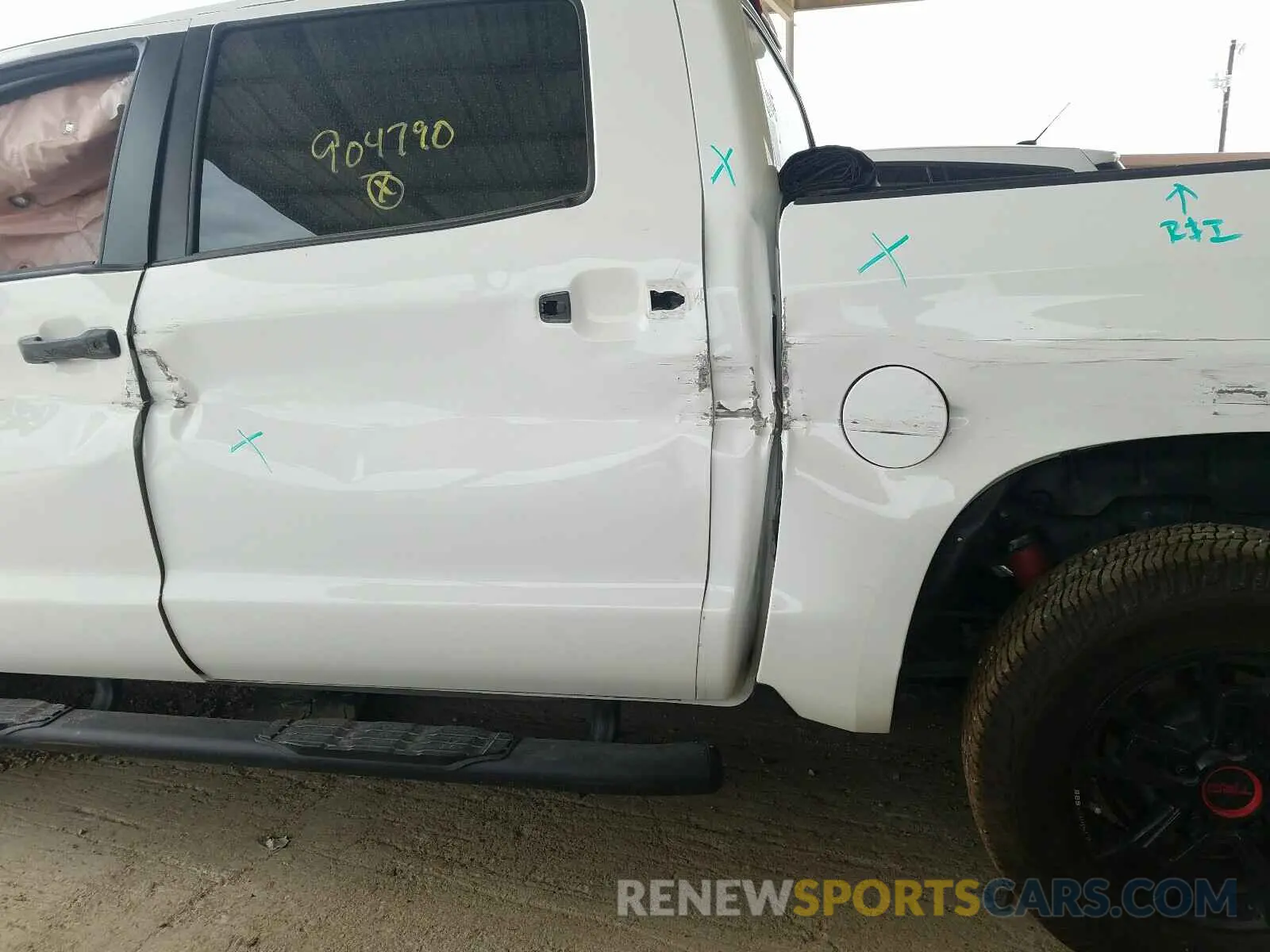 9 fotografías del automóvil dañado 5TFDY5F10LX904790 TOYOTA TUNDRA 2020
