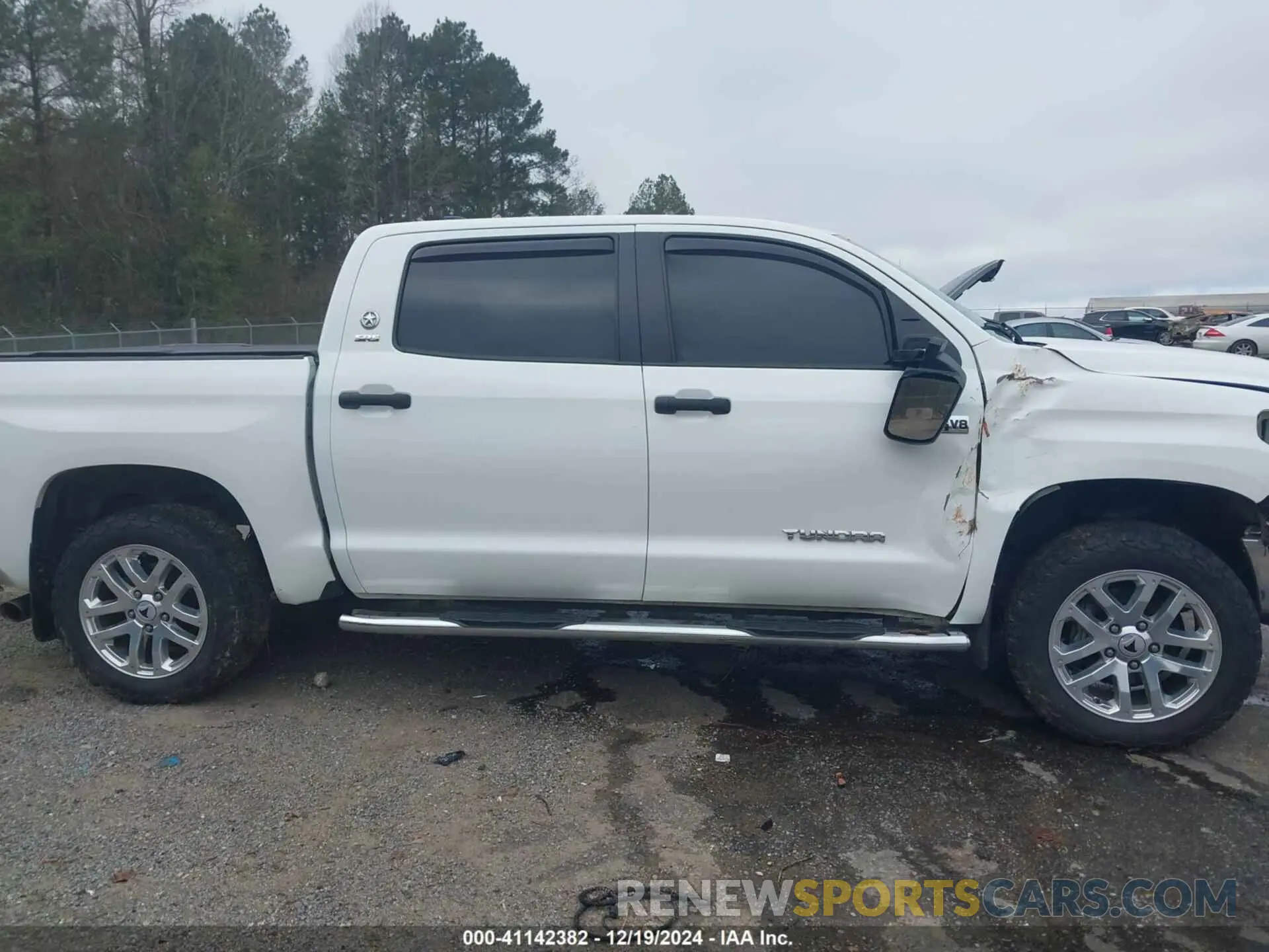 14 fotografías del automóvil dañado 5TFDY5F10LX905647 TOYOTA TUNDRA 2020
