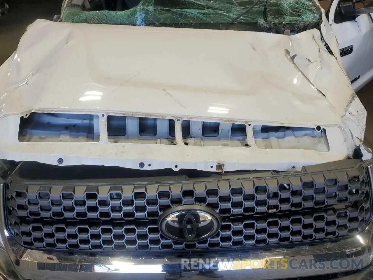 13 fotografías del automóvil dañado 5TFDY5F11LX897834 TOYOTA TUNDRA 2020