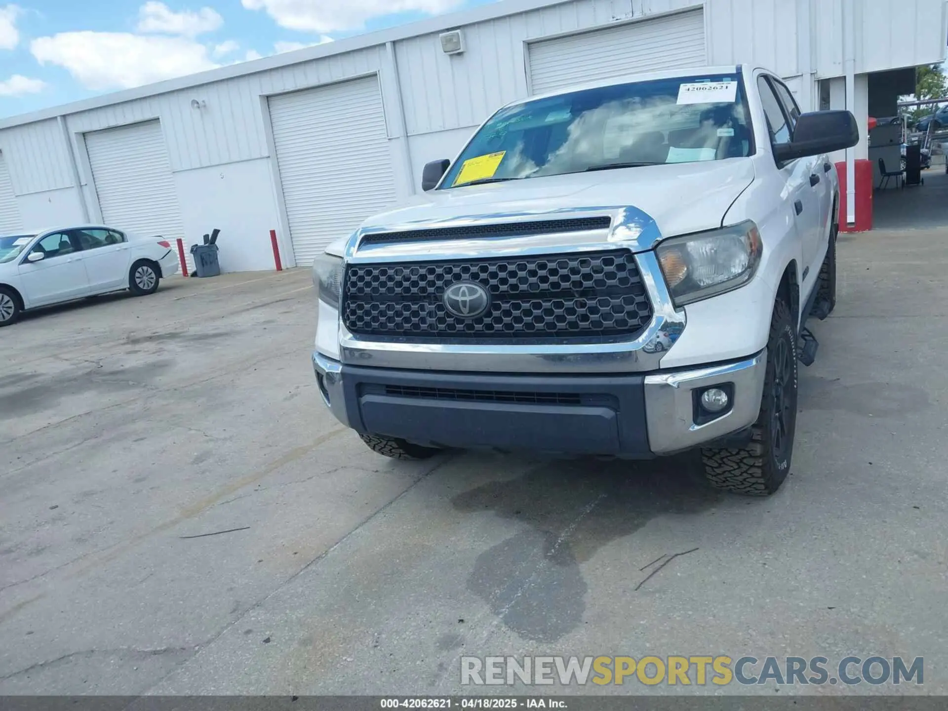12 fotografías del automóvil dañado 5TFDY5F12LX903270 TOYOTA TUNDRA 2020