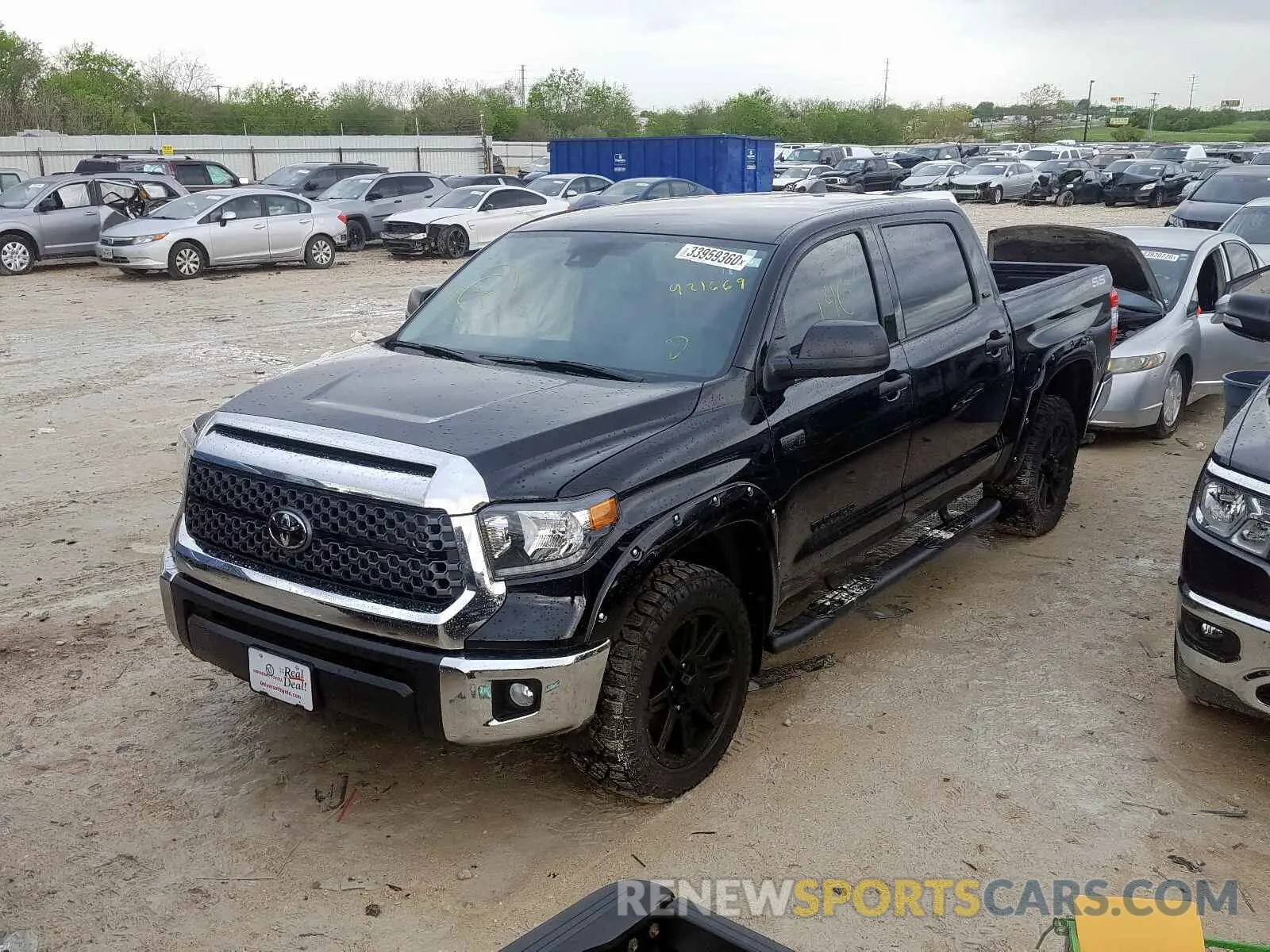 2 fotografías del automóvil dañado 5TFDY5F12LX921669 TOYOTA TUNDRA 2020