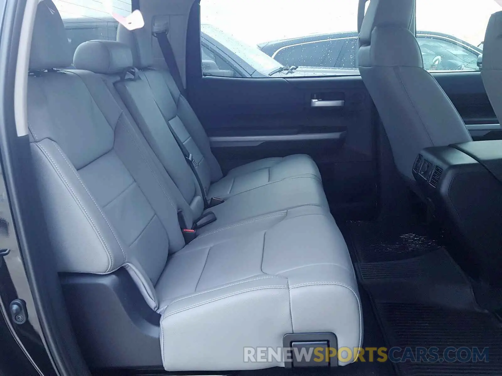 6 fotografías del automóvil dañado 5TFDY5F12LX921669 TOYOTA TUNDRA 2020