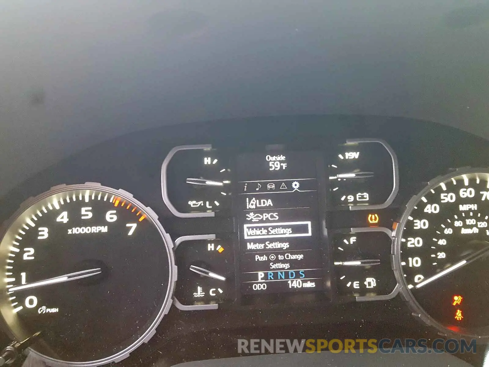 8 fotografías del automóvil dañado 5TFDY5F12LX921669 TOYOTA TUNDRA 2020