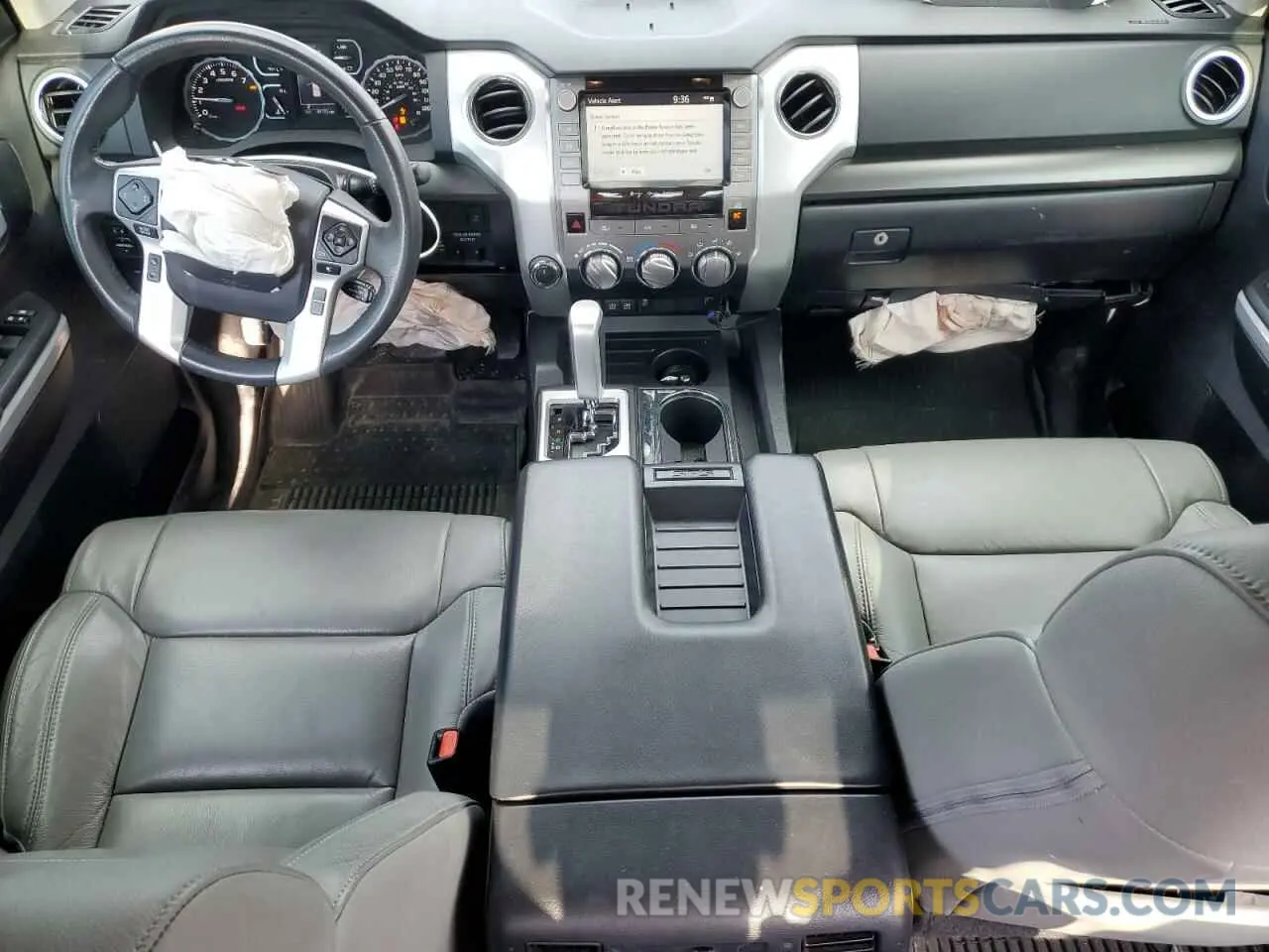 8 fotografías del automóvil dañado 5TFDY5F12LX946555 TOYOTA TUNDRA 2020