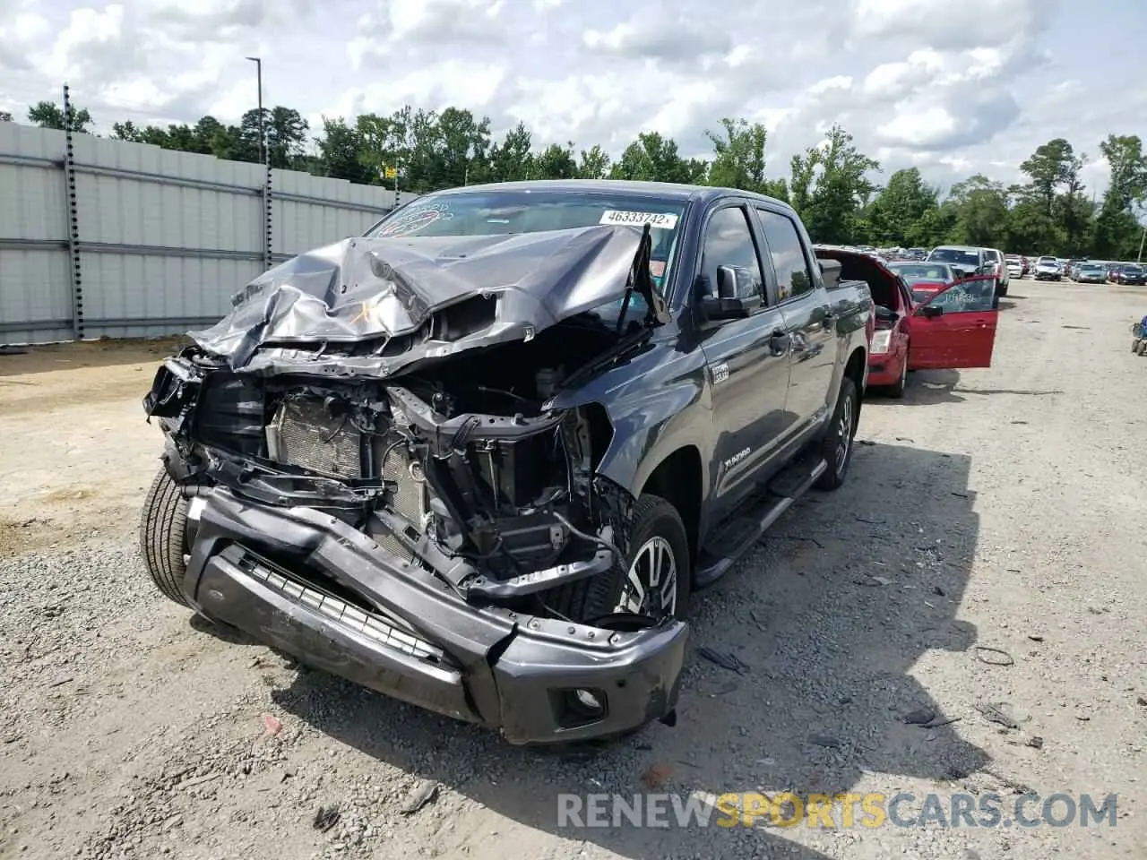 2 fotografías del automóvil dañado 5TFDY5F12LX954123 TOYOTA TUNDRA 2020