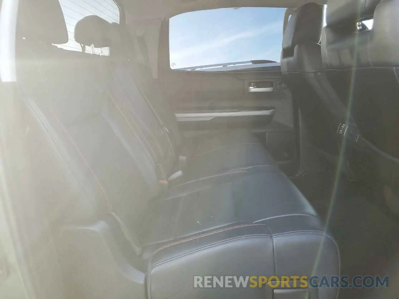 10 fotografías del automóvil dañado 5TFDY5F13LX894580 TOYOTA TUNDRA 2020