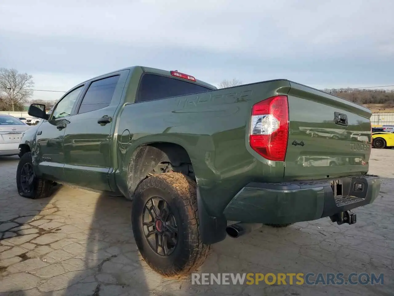 2 fotografías del automóvil dañado 5TFDY5F13LX894580 TOYOTA TUNDRA 2020