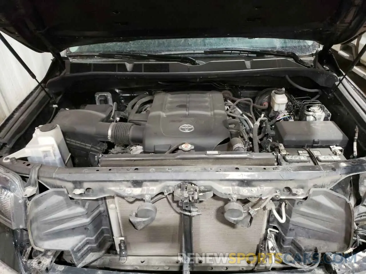11 fotografías del automóvil dañado 5TFDY5F14LX893972 TOYOTA TUNDRA 2020