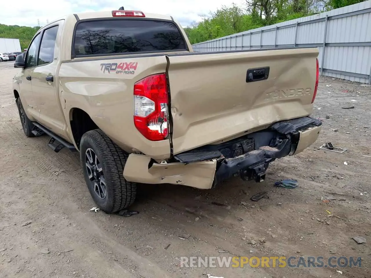 9 fotografías del automóvil dañado 5TFDY5F14LX897844 TOYOTA TUNDRA 2020