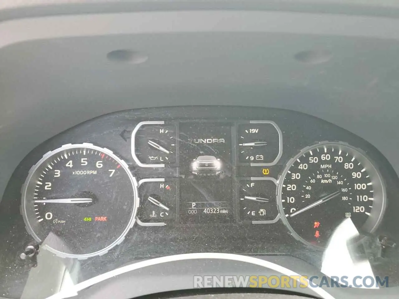 9 fotografías del automóvil dañado 5TFDY5F14LX926839 TOYOTA TUNDRA 2020