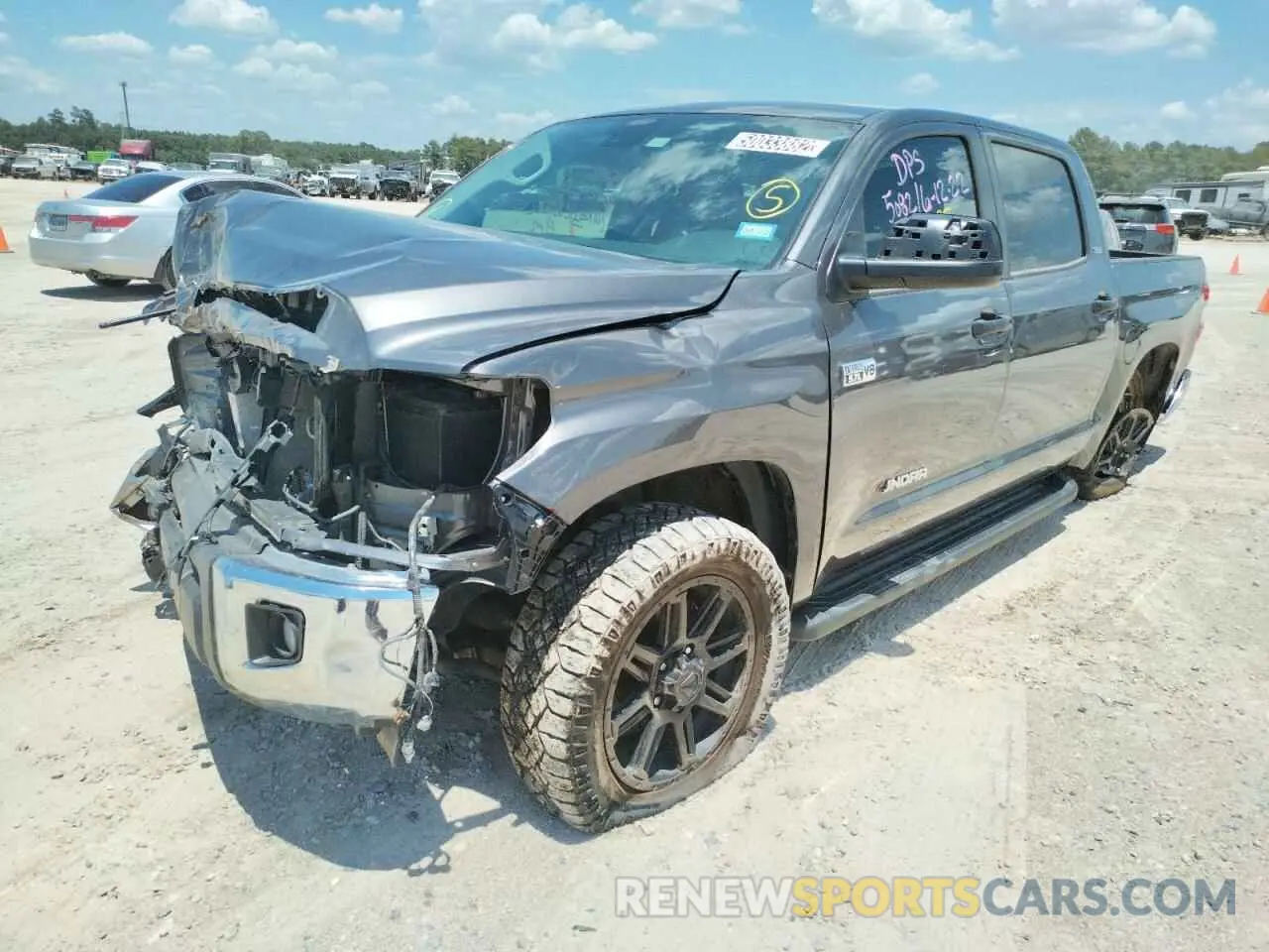 2 fotografías del automóvil dañado 5TFDY5F14LX948923 TOYOTA TUNDRA 2020