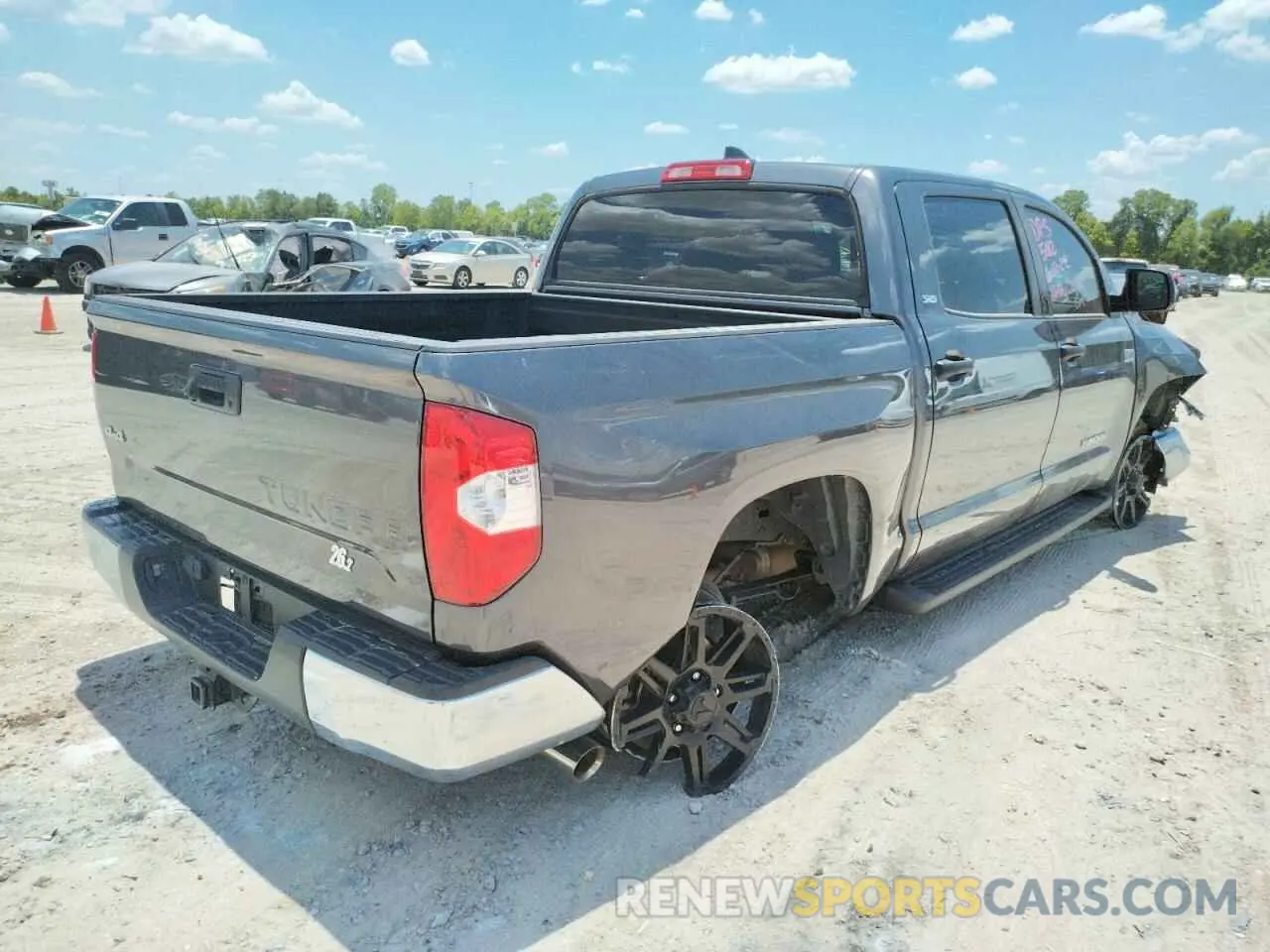 4 fotografías del automóvil dañado 5TFDY5F14LX948923 TOYOTA TUNDRA 2020