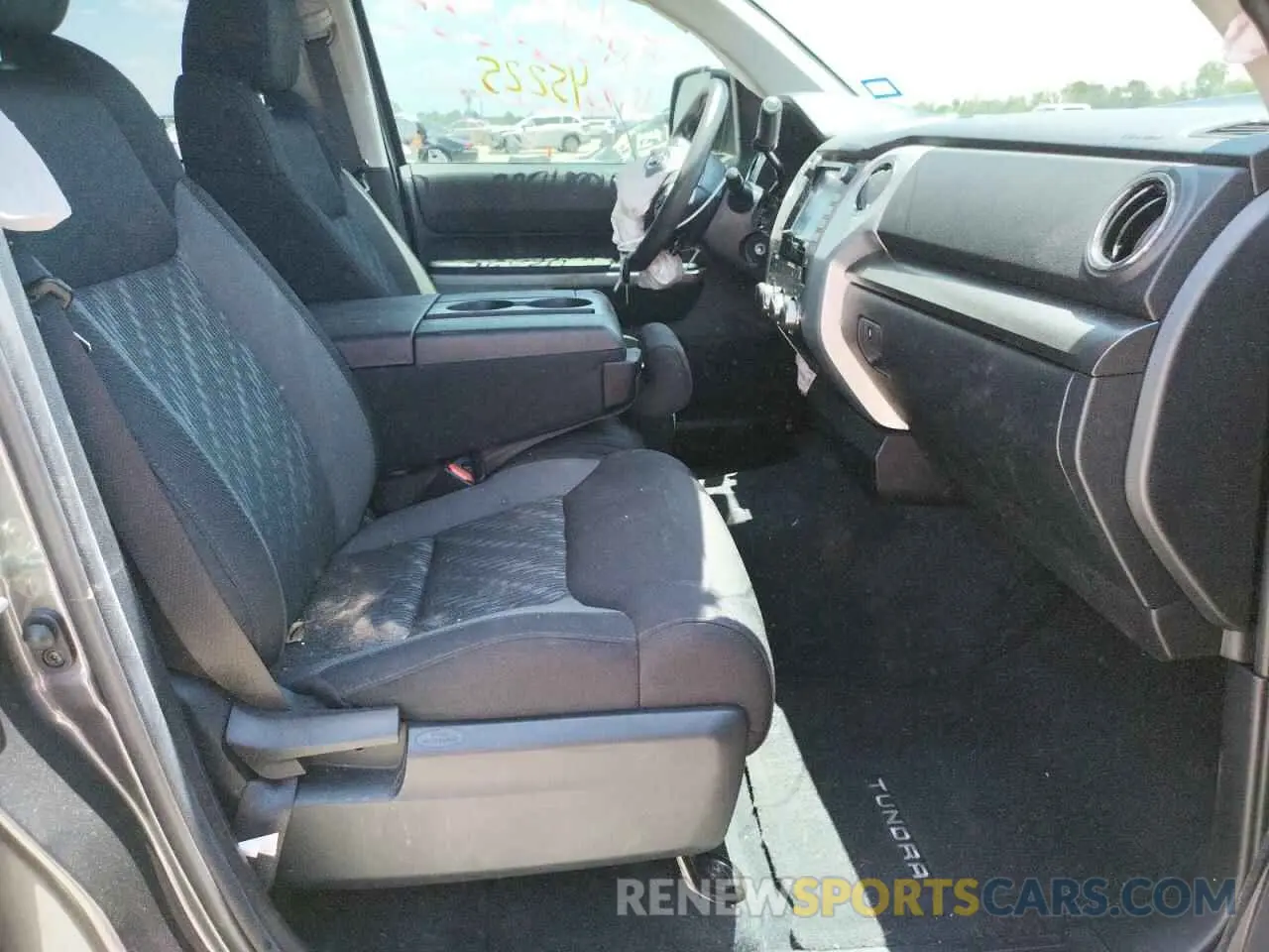 5 fotografías del automóvil dañado 5TFDY5F14LX948923 TOYOTA TUNDRA 2020