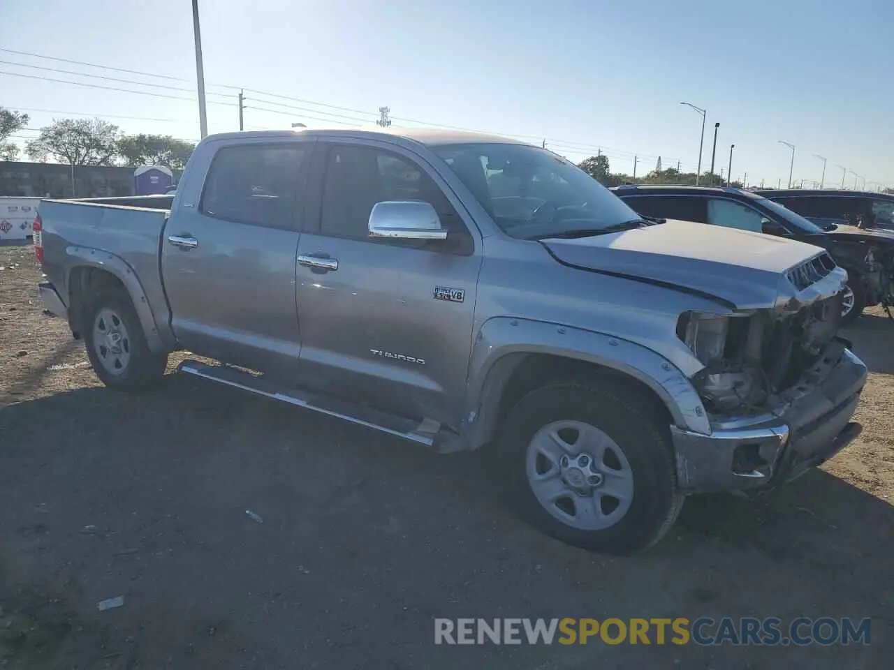 4 fotografías del automóvil dañado 5TFDY5F15LX890577 TOYOTA TUNDRA 2020