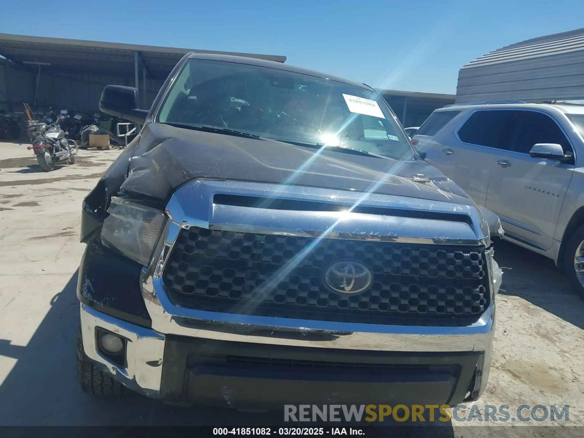 12 fotografías del automóvil dañado 5TFDY5F15LX908821 TOYOTA TUNDRA 2020