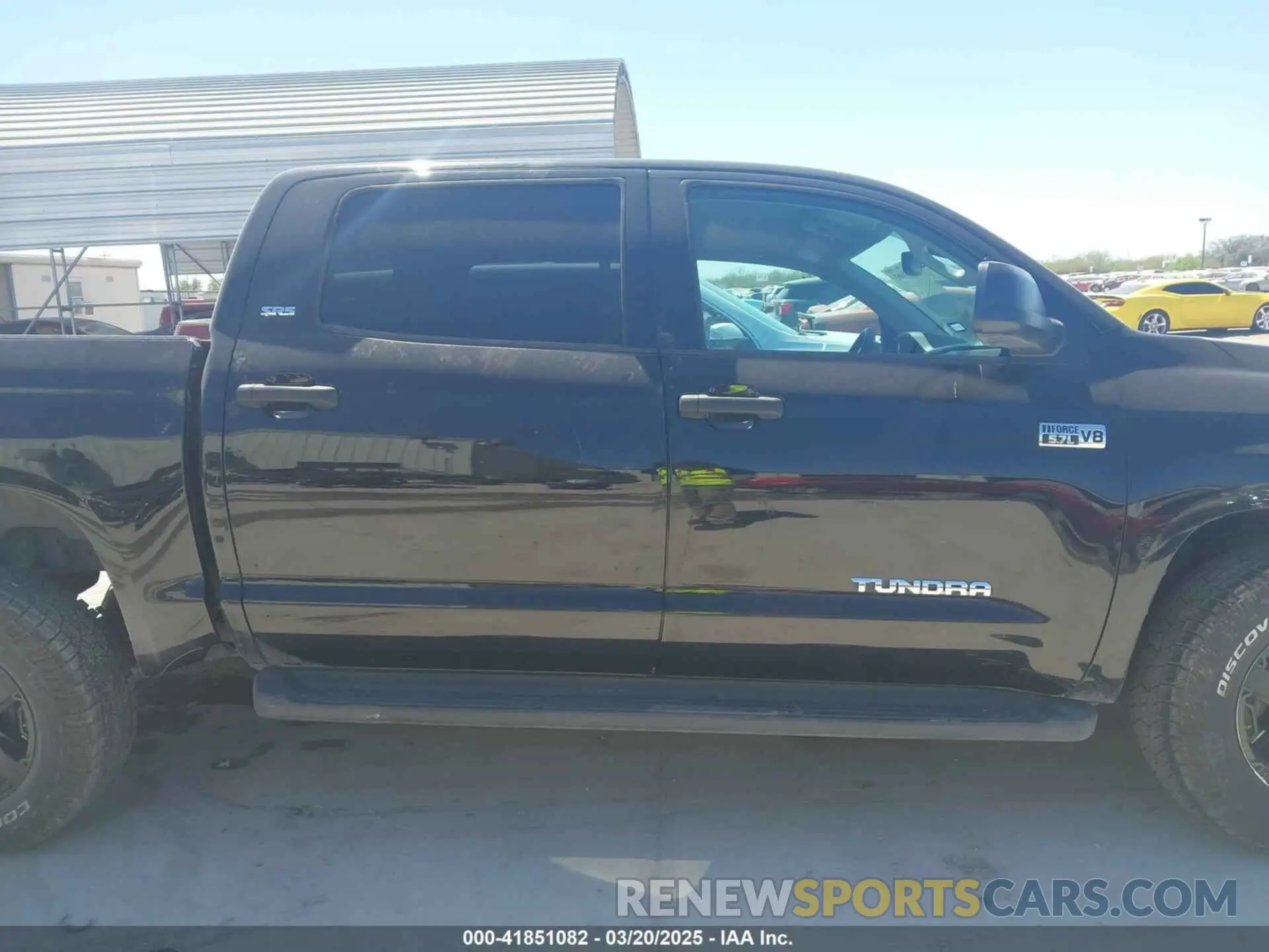 13 fotografías del automóvil dañado 5TFDY5F15LX908821 TOYOTA TUNDRA 2020
