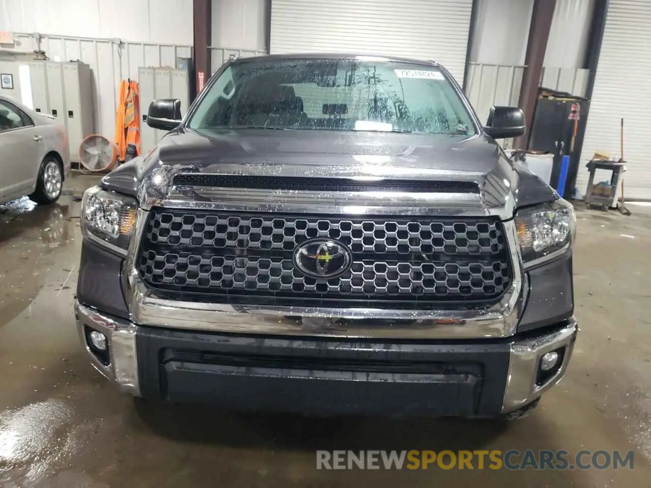 5 fotografías del automóvil dañado 5TFDY5F15LX932925 TOYOTA TUNDRA 2020